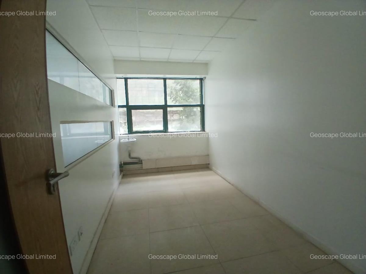 3,200 ft² Office with Parking in Kilimani - 9