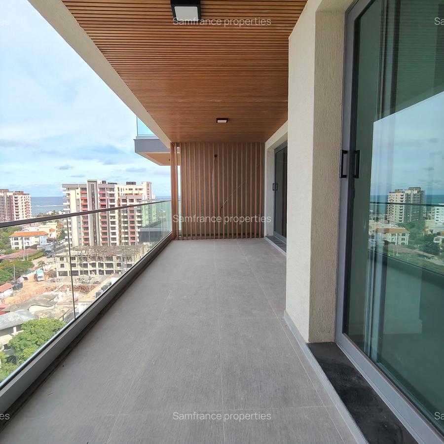 Serviced 3 Bed Apartment with En Suite at 5Th Avanue - 5