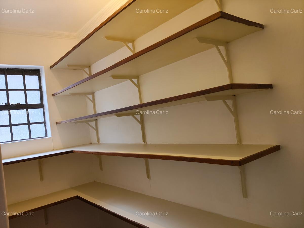 4 Bed Townhouse with En Suite at Peponi Road - 15