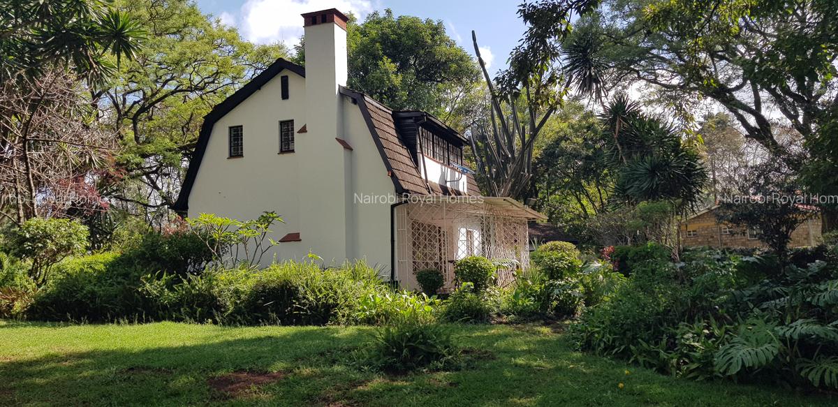 3 Bed House with En Suite at Rosslyn Lone Tree - 2