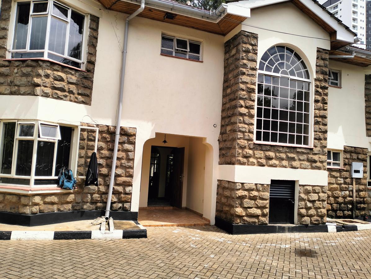 5 Bed Townhouse with Staff Quarters in Lavington - 4