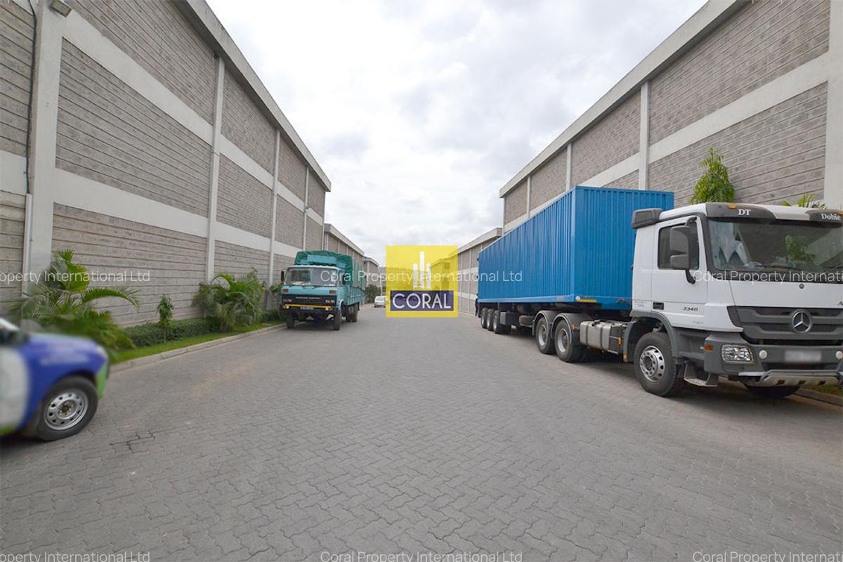 6,965 ft² Warehouse with Cctv in Athi River - 3