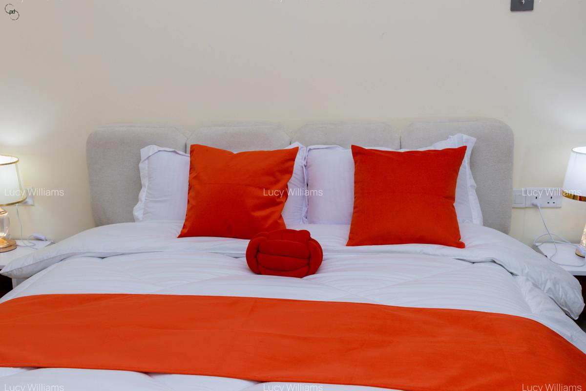 Serviced 2 Bed Apartment with En Suite at Gtc Residence - 18