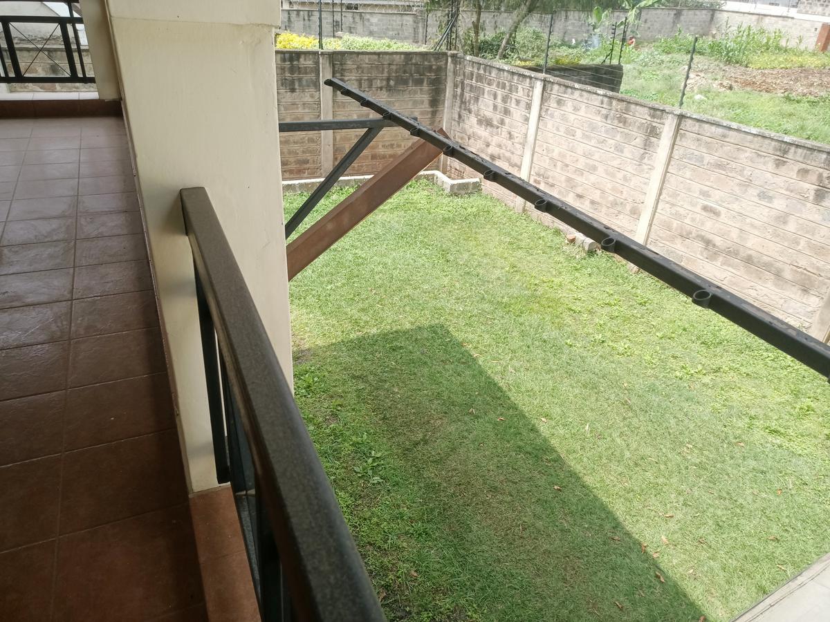 5 Bed House with En Suite at Lavington - 13