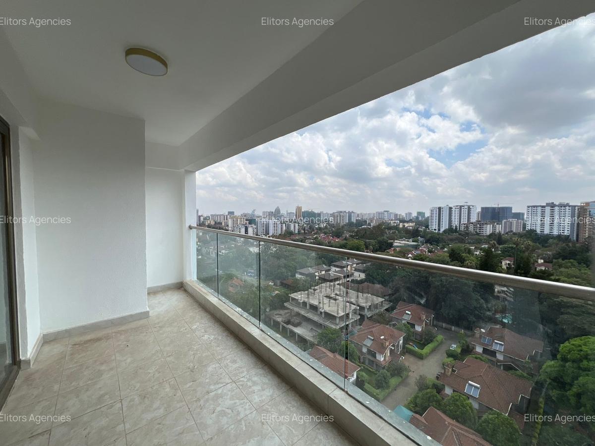 4 Bed Apartment with En Suite at Othaya Road - 1