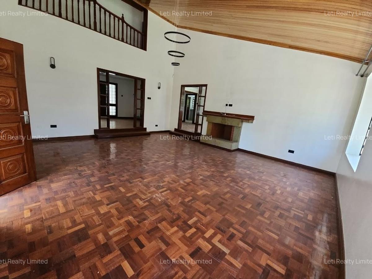 4 Bed Townhouse with En Suite in Lavington - 5