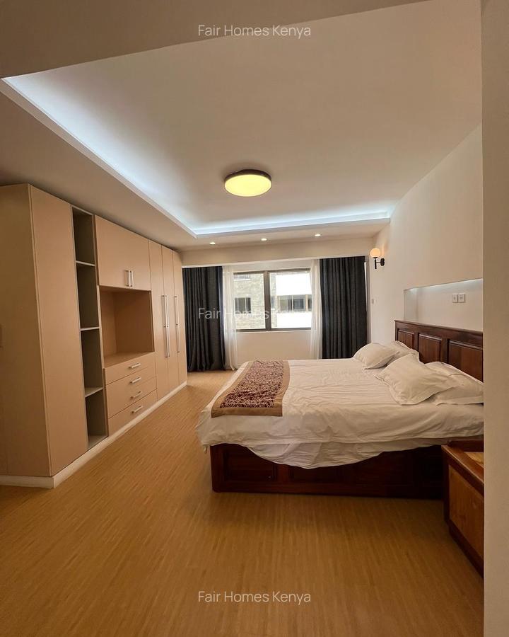 4 Bed Apartment with En Suite at Hatheru Road - 11