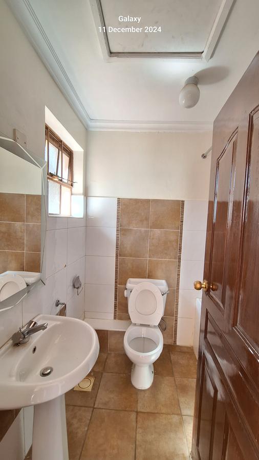 4 Bed Townhouse with En Suite at Off Convent Drive - 10