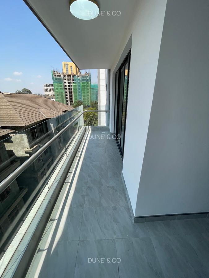 2 Bed Apartment with En Suite in Kilimani - 9
