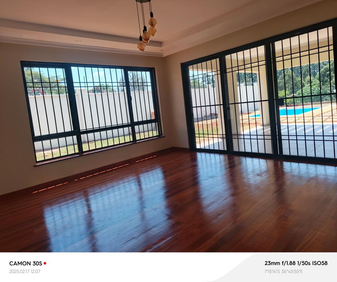 6 Bed Townhouse with En Suite in Loresho - 5