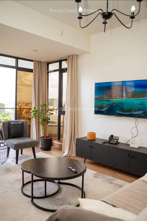 3 Bed Apartment with En Suite in Lavington - 4