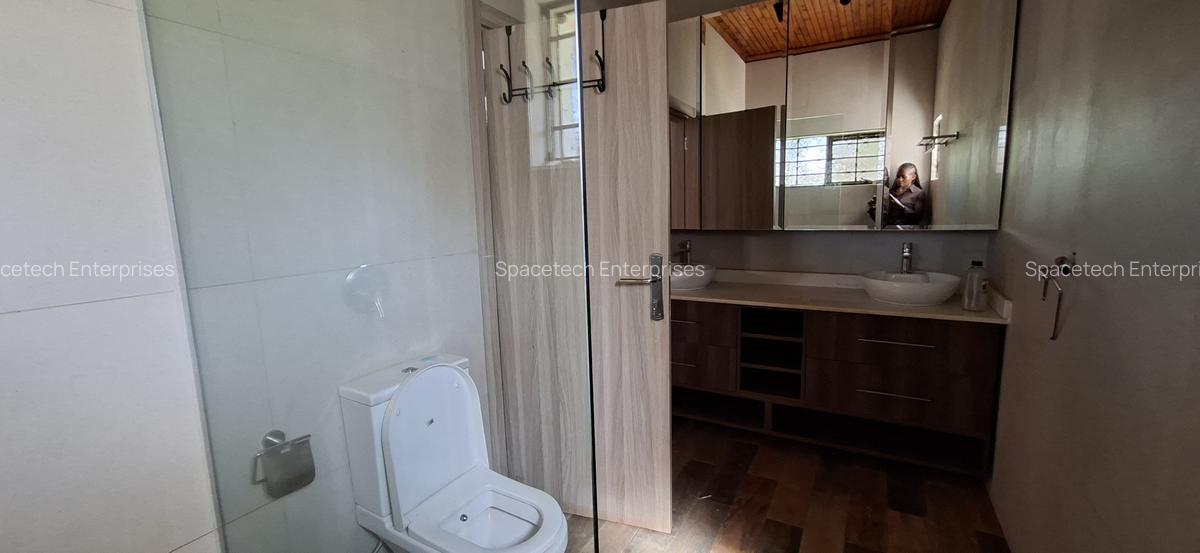 5 Bed House with Staff Quarters in Thigiri - 11