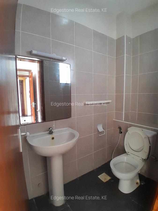 3 Bed Apartment with En Suite in Nyali Area - 12