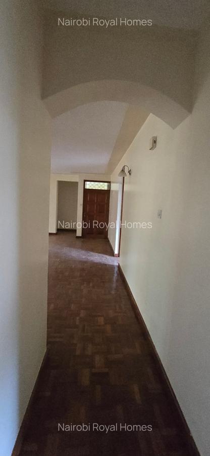 3 Bed Apartment with En Suite at Oak Wood 45 - 4