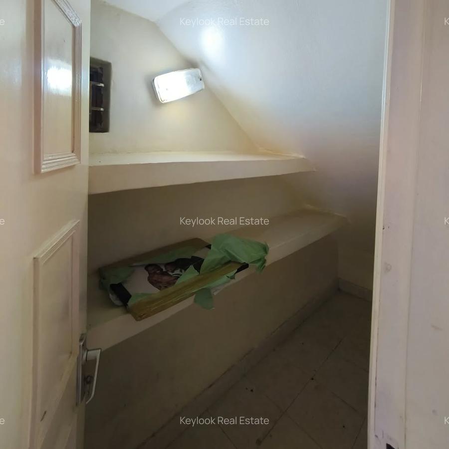 4 Bed Townhouse with En Suite at Kileleshwa - 9