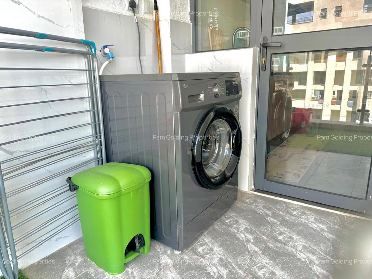 Furnished 2 Bed Apartment with En Suite in Riverside - 14