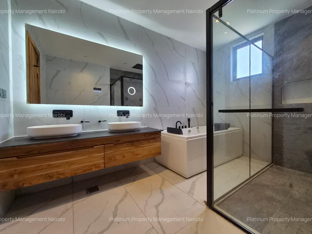 4 Bed Apartment with En Suite at Peponi Rd - 14
