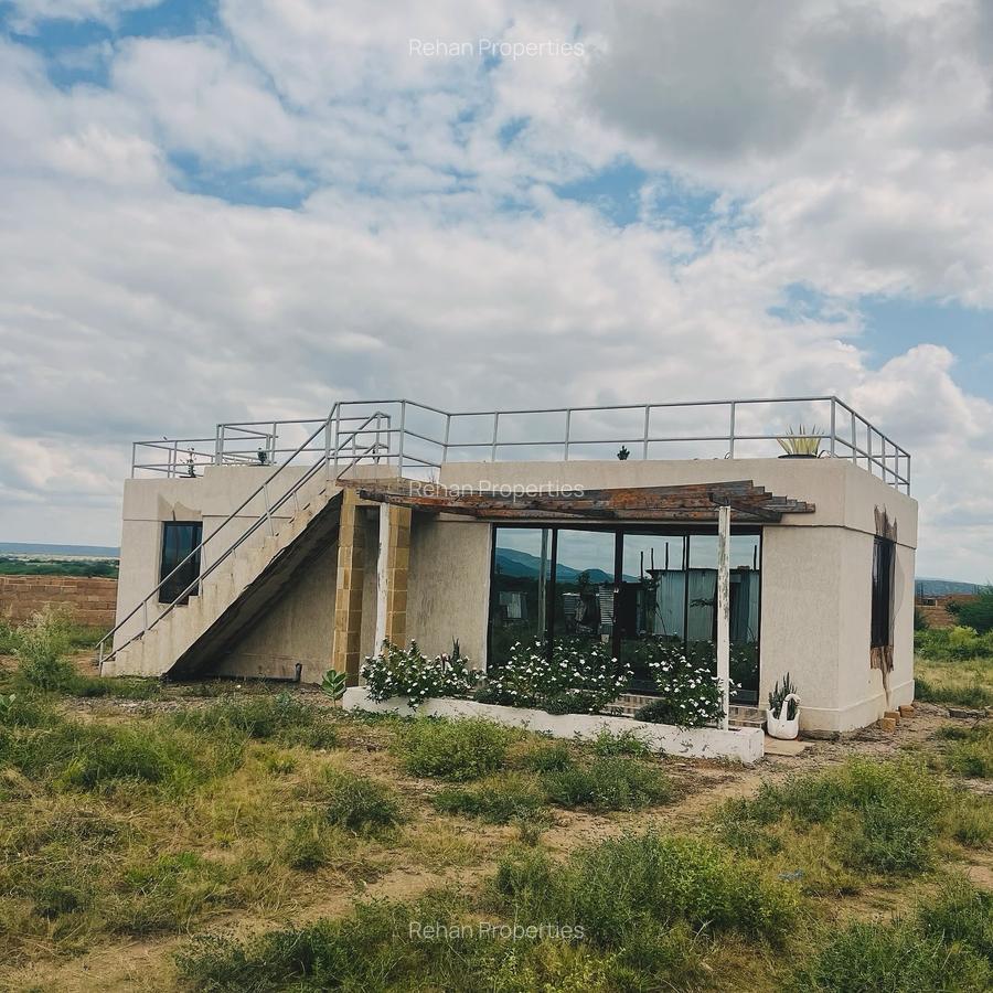 2 Bed House with En Suite at Oletepesi - 7