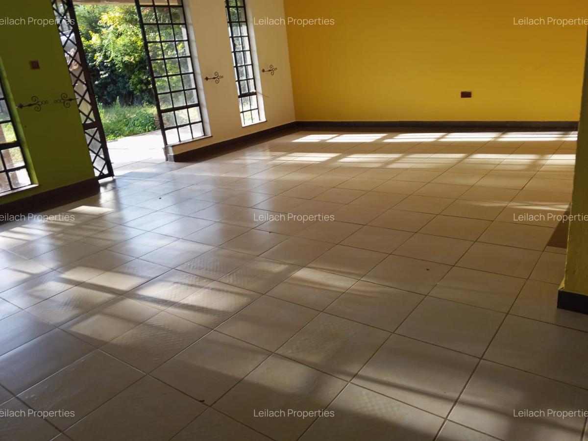 5 Bed House with En Suite in Ongata Rongai - 4