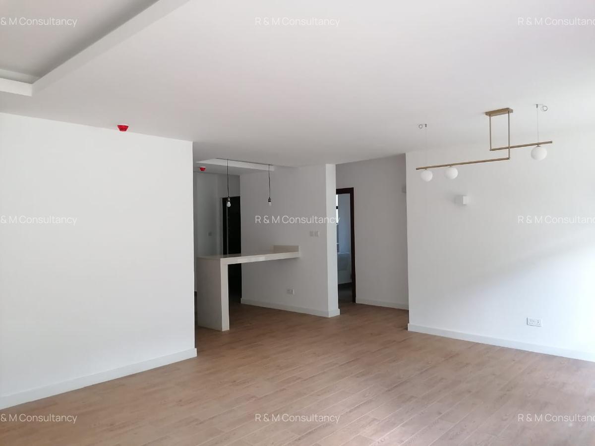 4 Bed Villa with En Suite at Two Rivers Mall - 11