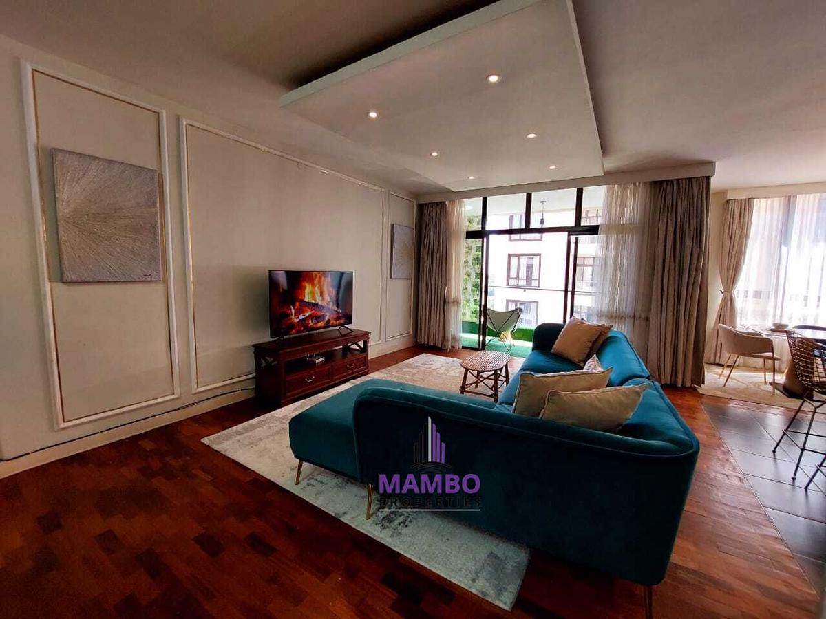 Serviced 2 Bed Apartment with En Suite at Dennis Pritt - 15