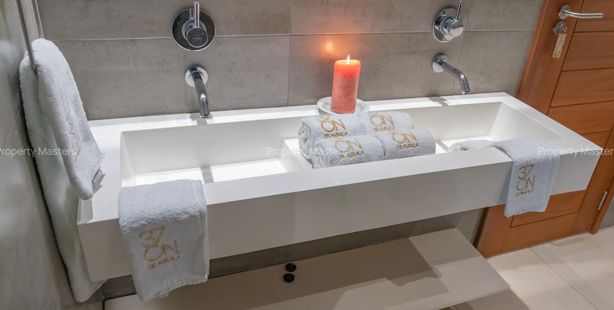 Serviced 1 Bed Apartment with En Suite at Kikambala - 8