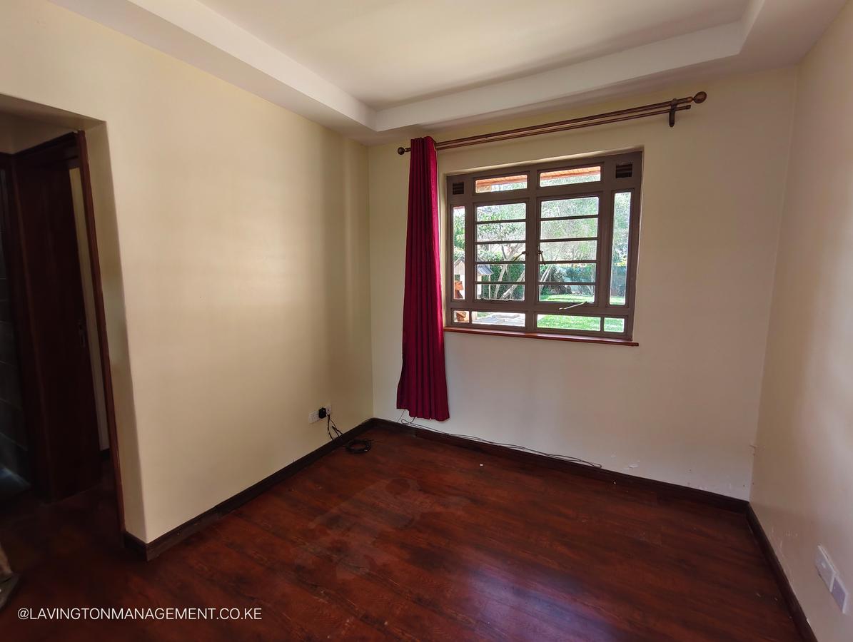 1 bed house with en suite at fair acres