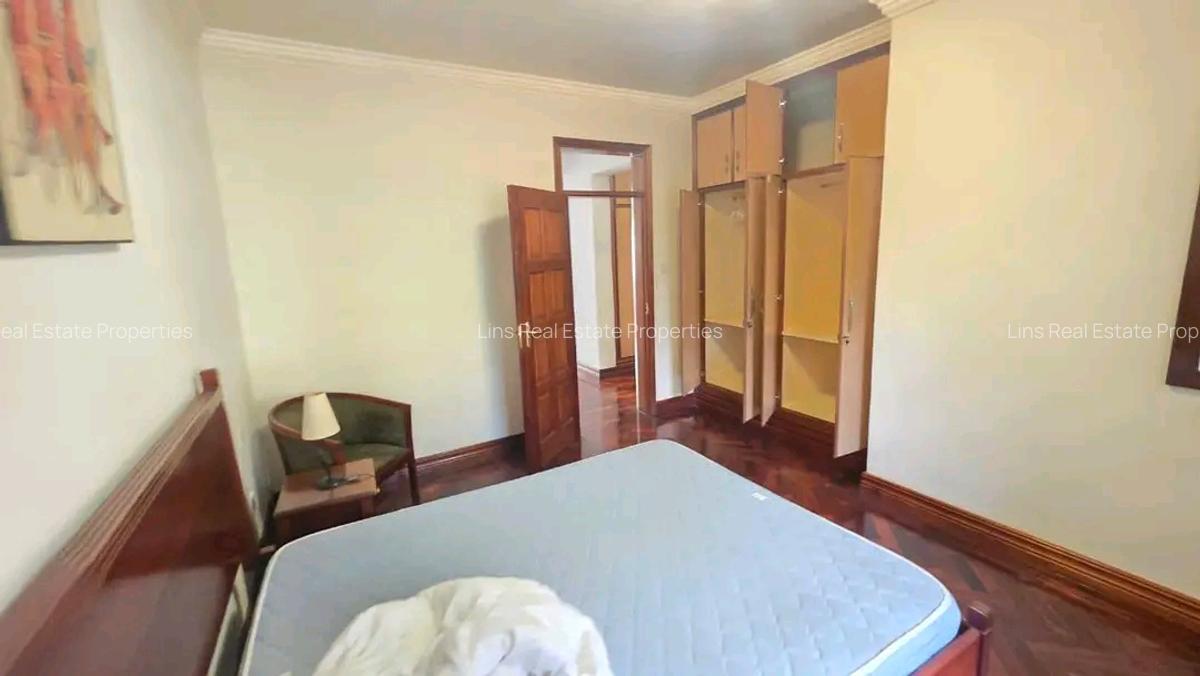 3 Bed Townhouse with En Suite in Spring Valley - 13