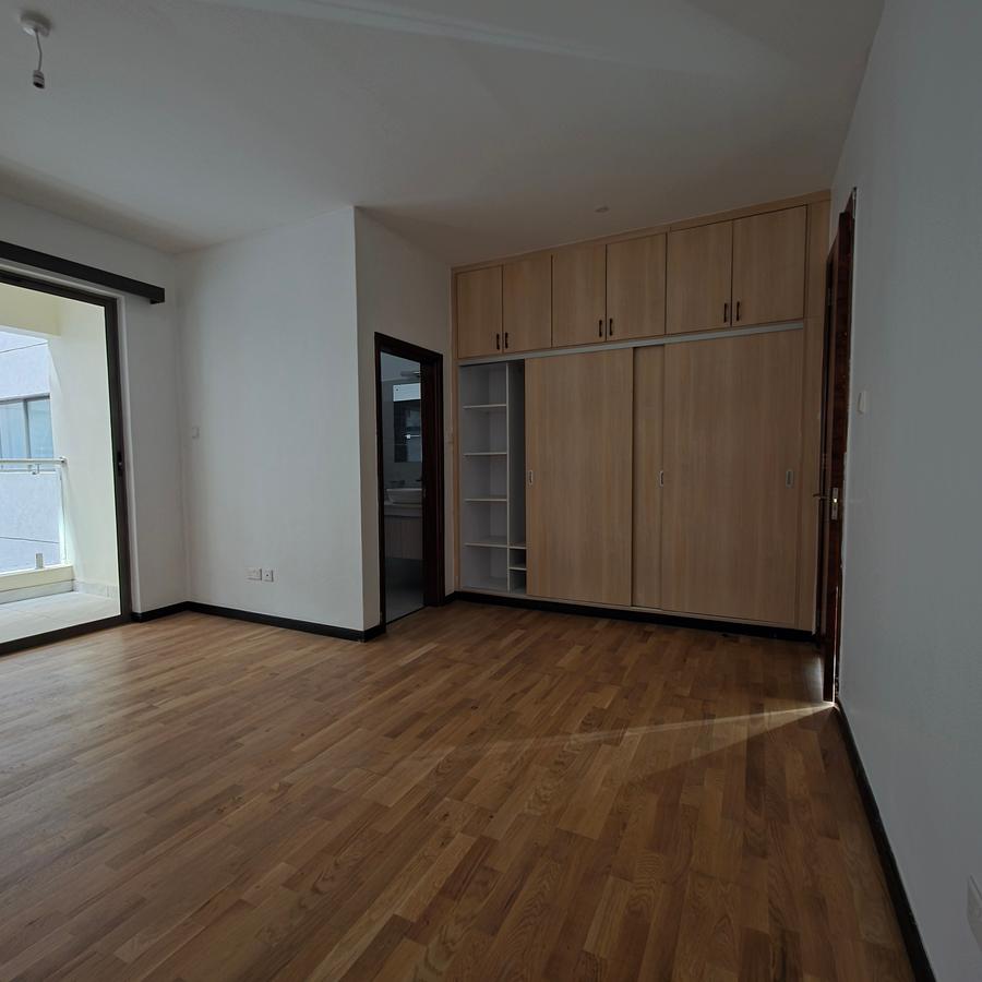 4 Bed Apartment with En Suite at General Mathenge - 11