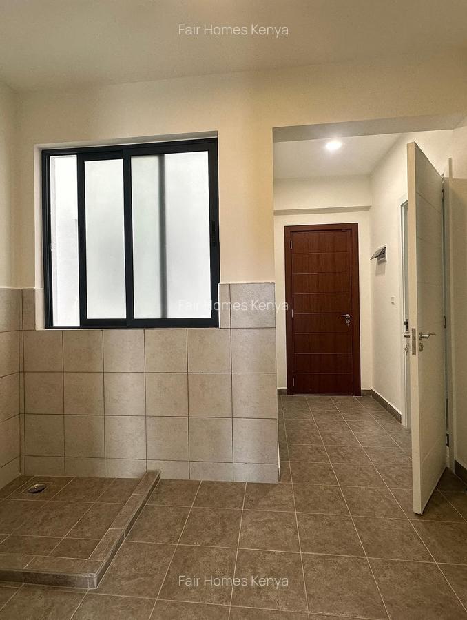2 Bed Apartment with En Suite at Valley Arcade - 14