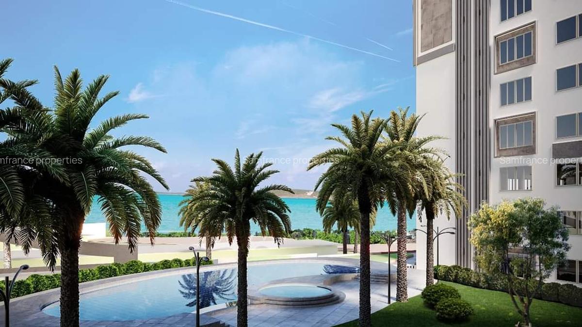 Serviced 3 Bed Apartment with En Suite at Beach Road - 7