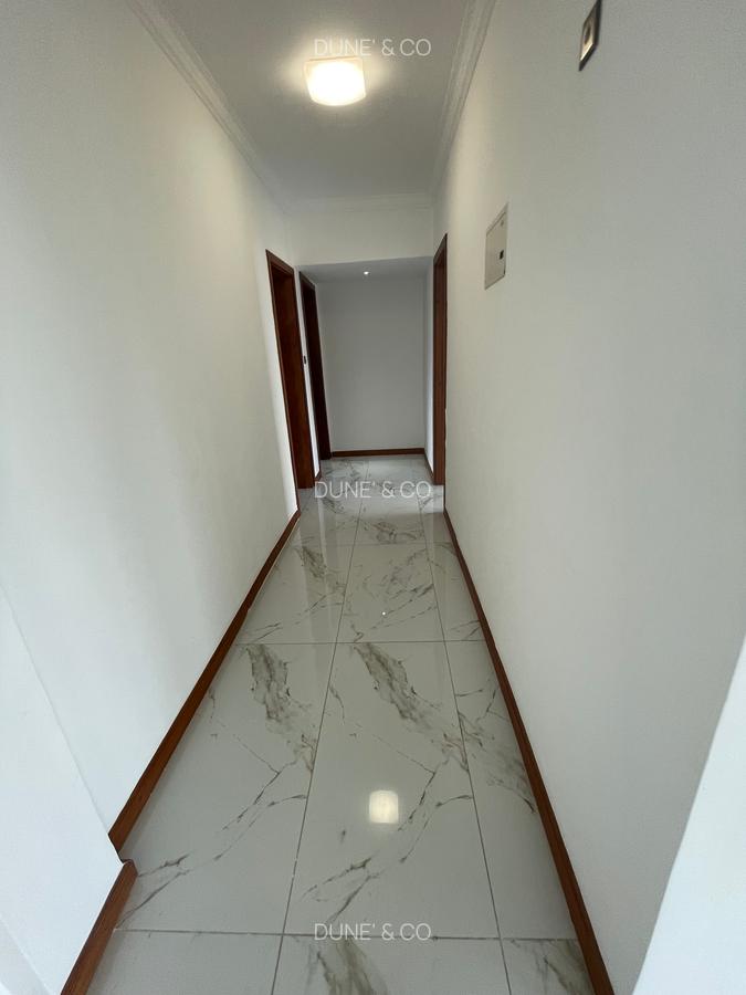 3 Bed Apartment with En Suite in Kileleshwa - 5