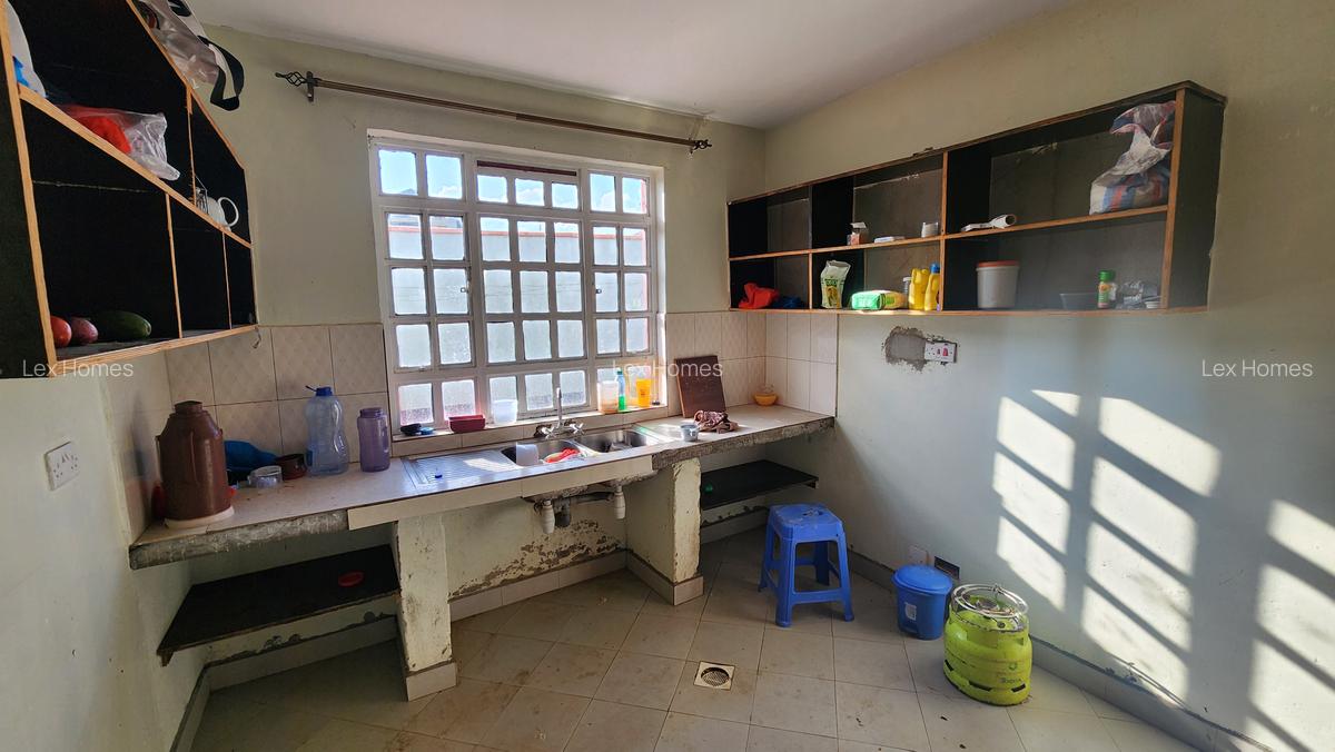 4 Bed House with En Suite at Olekasasi - 6
