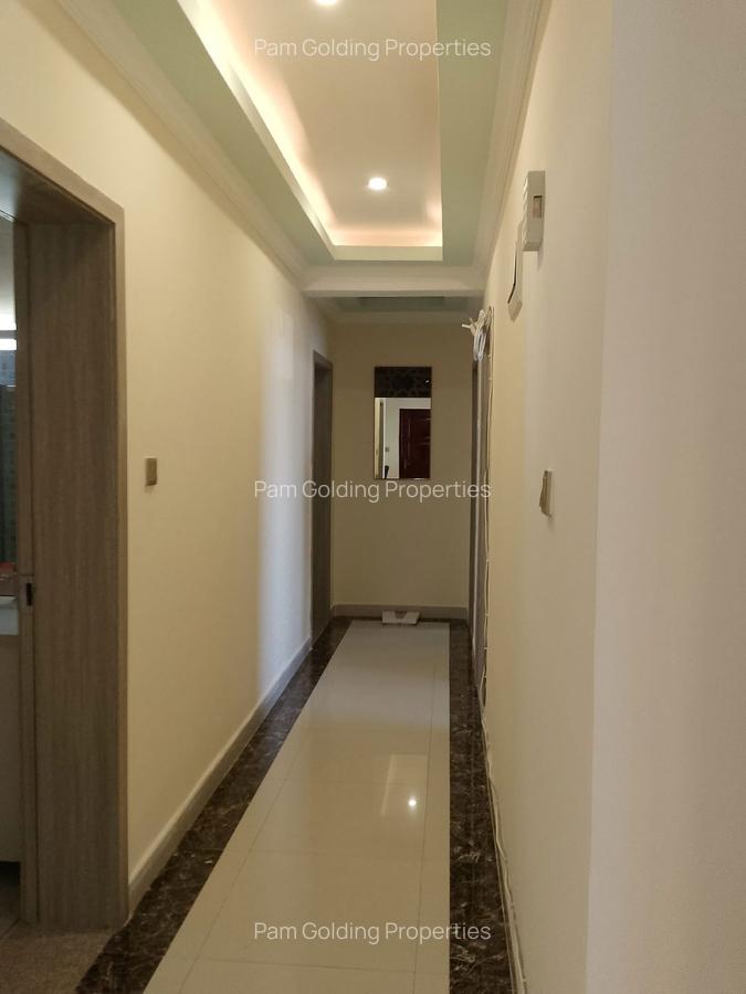 3 Bed Apartment with En Suite in Kilimani - 10