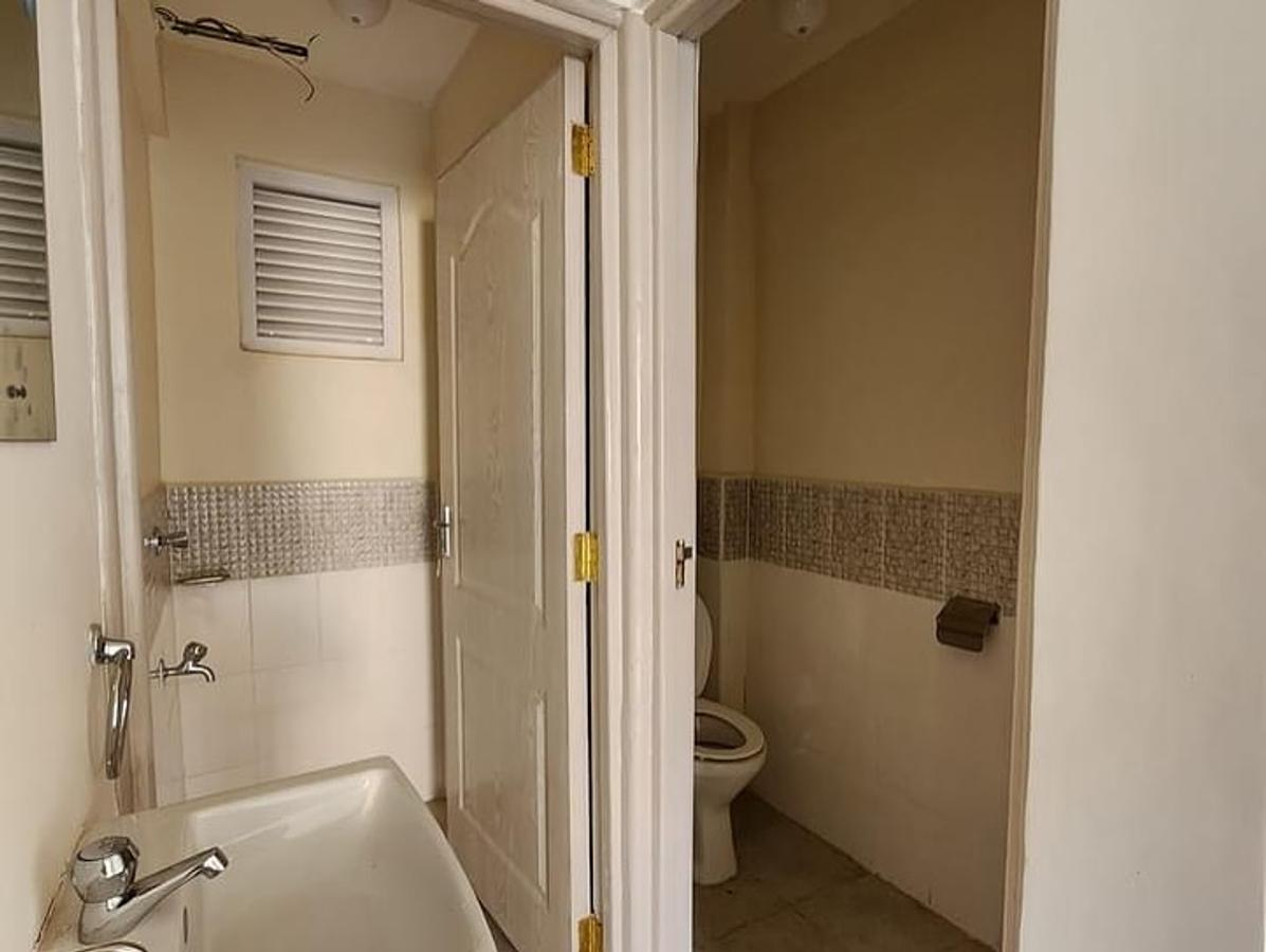 Serviced 2 Bed Apartment with En Suite at Ongata Rongai Town - 4