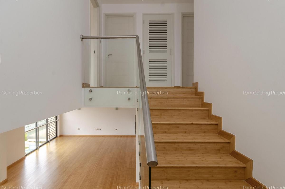 3 Bed Apartment with En Suite in Thika Road - 10