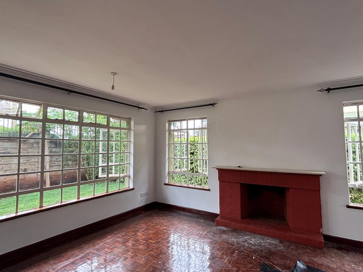4 Bed Villa with En Suite in Kiambu Road - 9