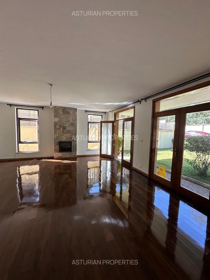 4 Bed Townhouse with En Suite in Lavington - 5