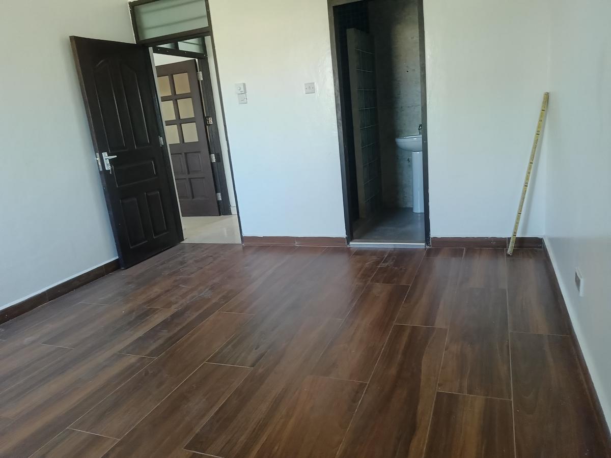 Serviced 2 Bed Apartment with En Suite at Mount Kenya Road - 7