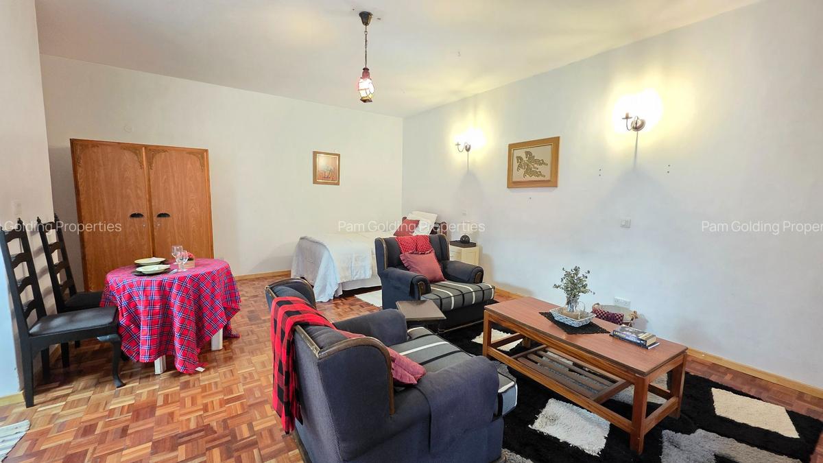 1 Bed House with En Suite in Karen - 3