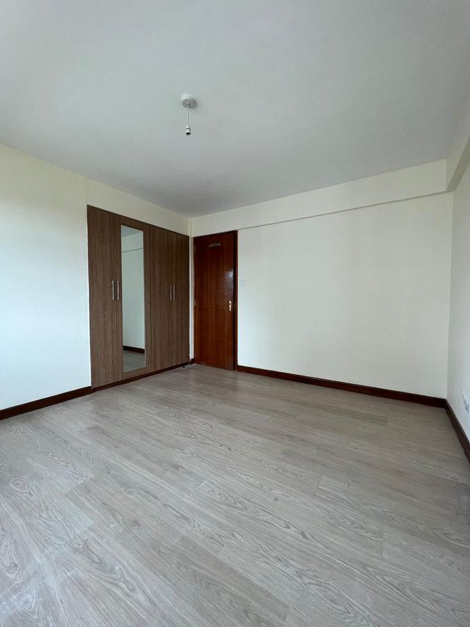 3 Bed Apartment with En Suite in Kileleshwa - 3