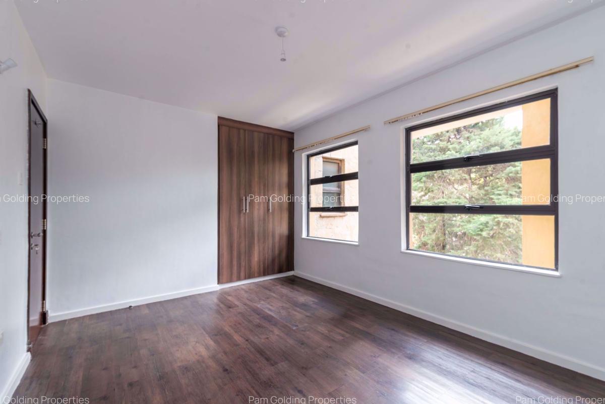 3 Bed Apartment with En Suite in Kileleshwa - 2