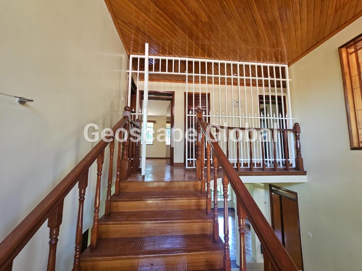 4 Bed House with En Suite in Runda - 7