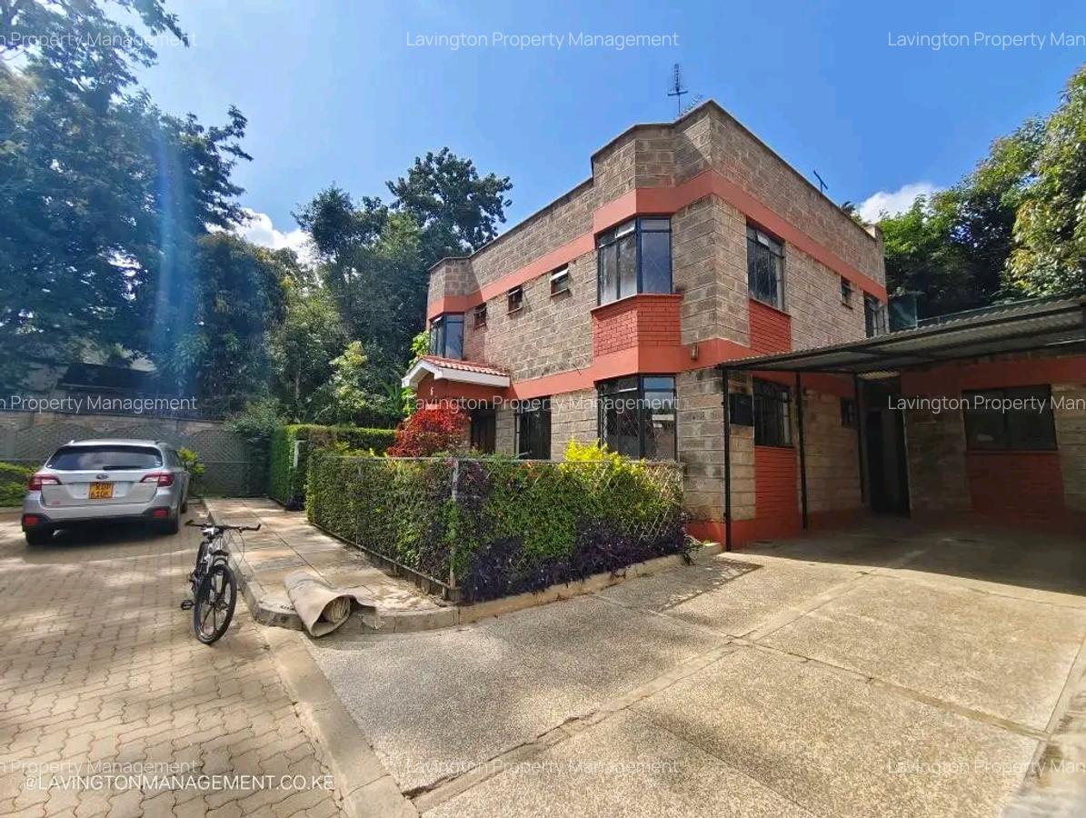 4 Bed Townhouse with En Suite at Lavington Green - 17