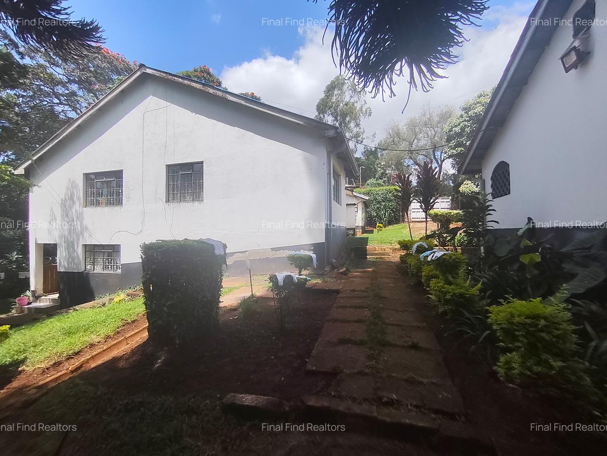 5 Bed House with En Suite in Loresho - 3