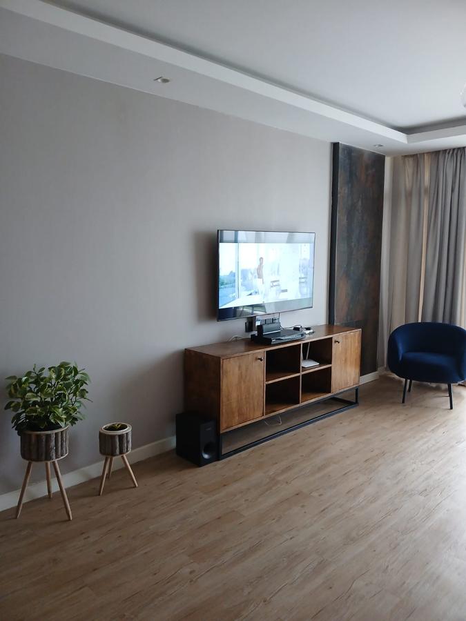 Furnished 3 Bed Apartment with En Suite at School Lane - 10