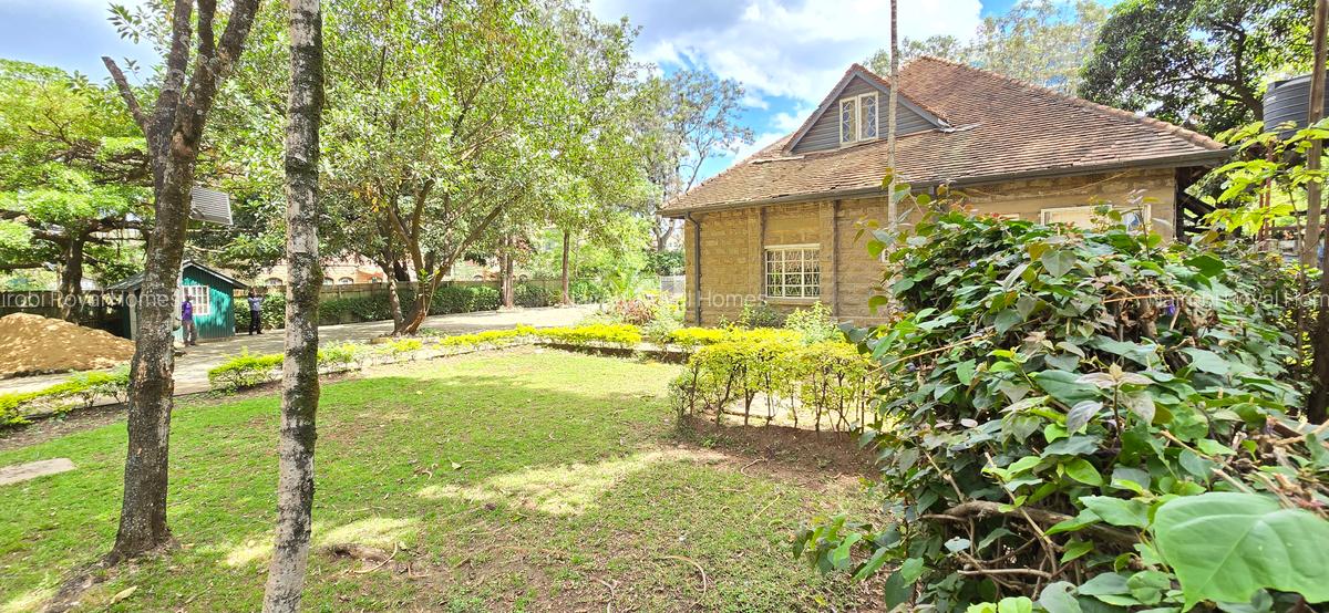 Commercial Property with Service Charge Included at Kilimani - 6