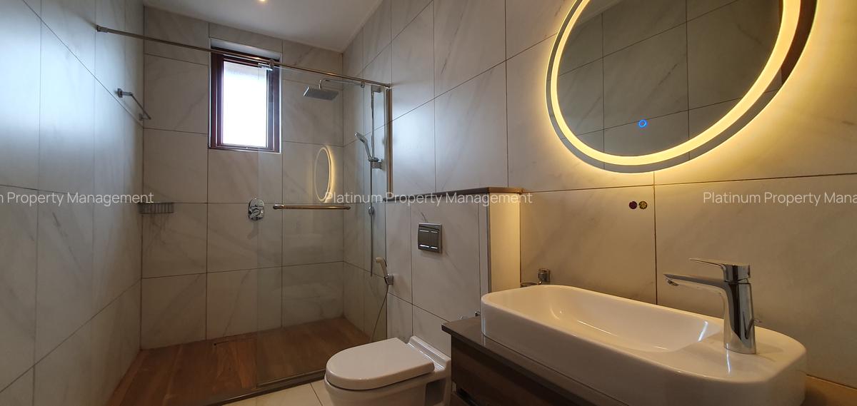 3 Bed Apartment with En Suite at Peponi Rd - 10