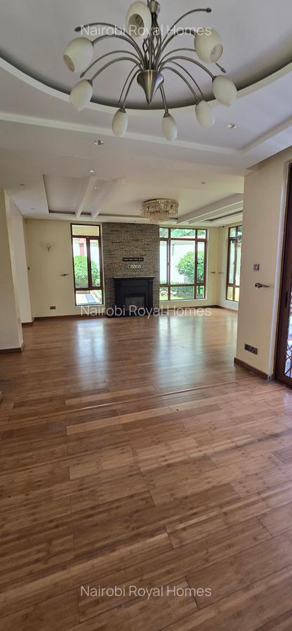 5 Bed Townhouse with En Suite at Lavington Mall 77 - 13