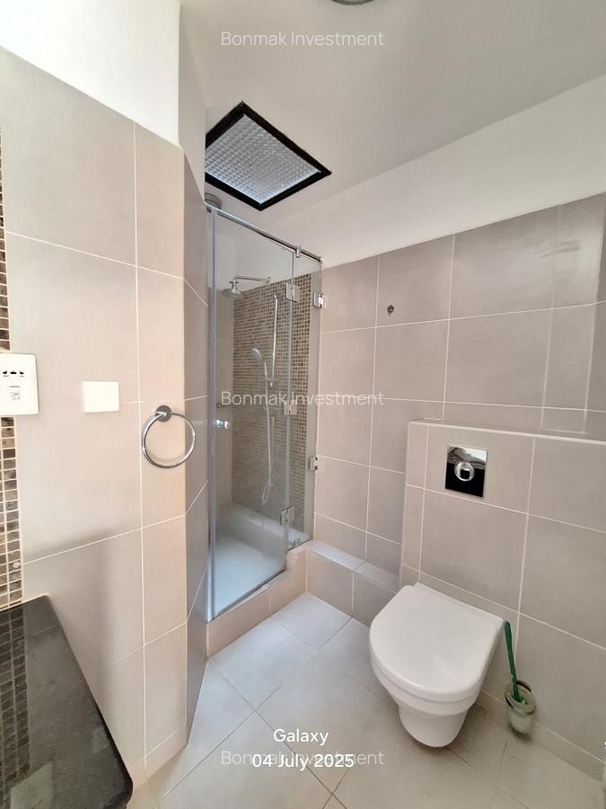 3 Bed Townhouse with En Suite at Grevelia Grove - 11